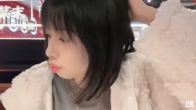 【2024-02-16 17点场】小溫dududu：【小奶团】晚点跟妹去吃火锅～户外（钻石）