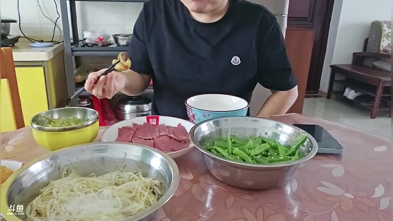 【2024-02-17 10点场】太原马超丶：祝自己生日快乐 891464