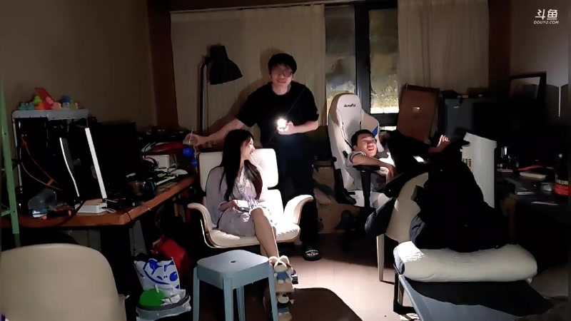 【2024-02-28 02点场】南波儿大魔王丶：挑战全网内战1万擂台赛！