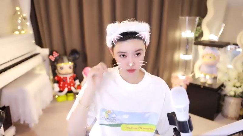 【2024-03-01 23点场】喵小莎：下午看中医，晚上11点见