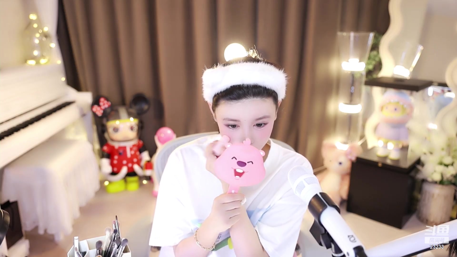 【2024-03-01 23点场】喵小莎：下午三点 晚上11点，