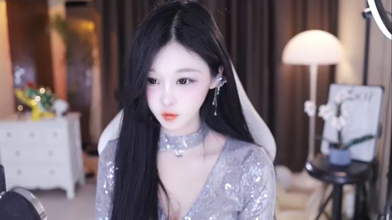 【2024-03-06 19点场】苏小懒困了：⭐黄金三倍射野双修呆萌懒妹在线带飞