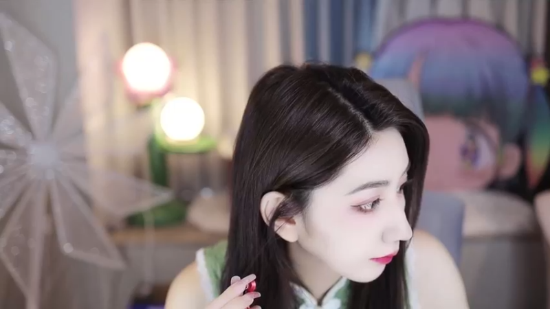 【2024-03-06 15点场】潇潇超哇噻：（双倍）三月好运拍了拍你~