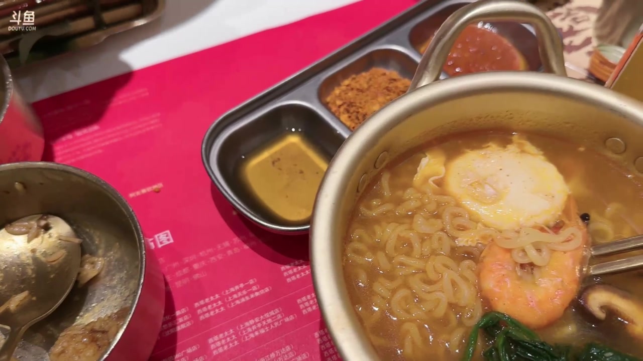 【2024-03-06 23点场】A妹A妹：【呆猪】新人主播 10011