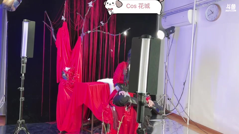 【2024-03-12 13点场】Kiki仔ovo：【ki仔】拍cos正片