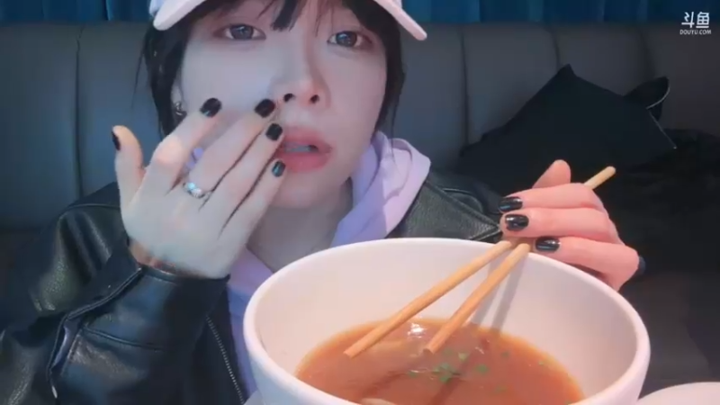 【2024-03-14 02点场】童猪啊i：晚点密室户外~