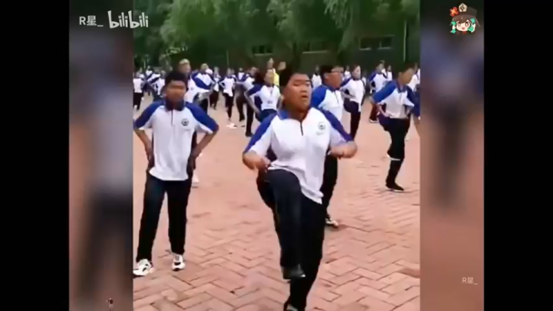 【2024-03-24 14点场】尐表哥：老表：玩着呢！