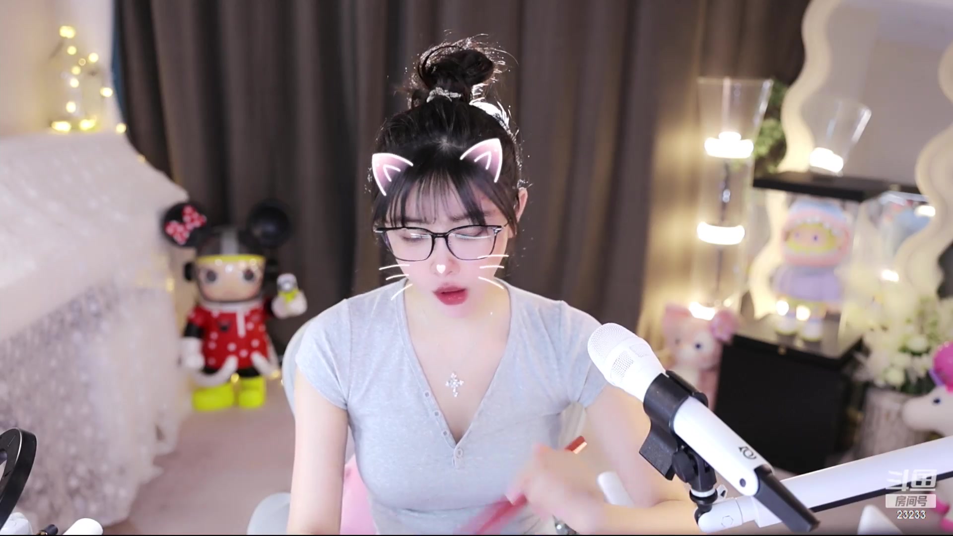 【2024-03-25 15点场】喵小莎：下午3点，晚上11点