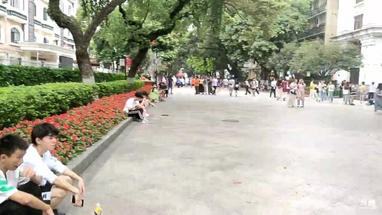 【2024-4-4 15点场】熊熊高冷暖男:（广州）哈喽哈喽