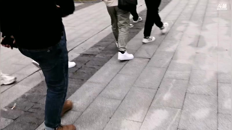 【2024-04-13 17点场】1K黄辉冯：聚会户外直播