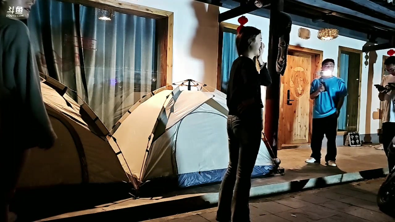 【2024-04-13 03点场】火力堂主：小猪快跑团播day1！