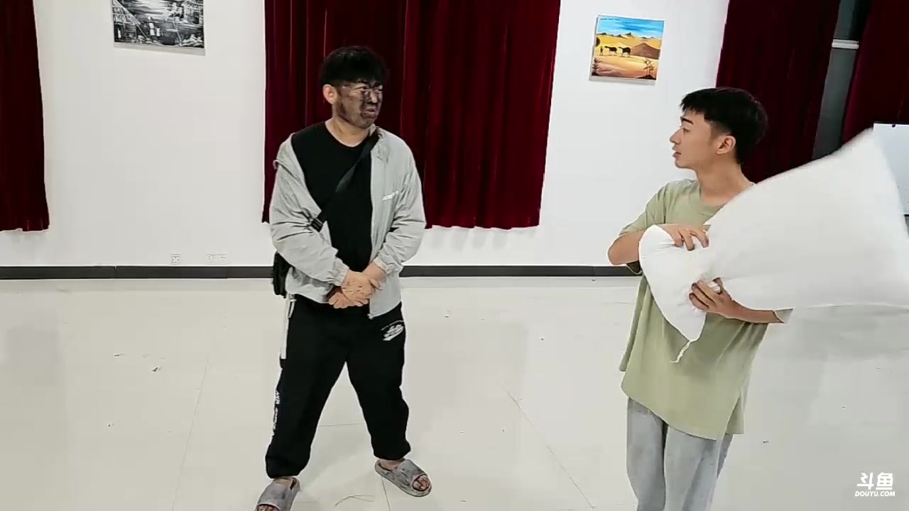 【2024-04-16 20点场】火力堂主：《小猪筷跑》！长沙团播day5！