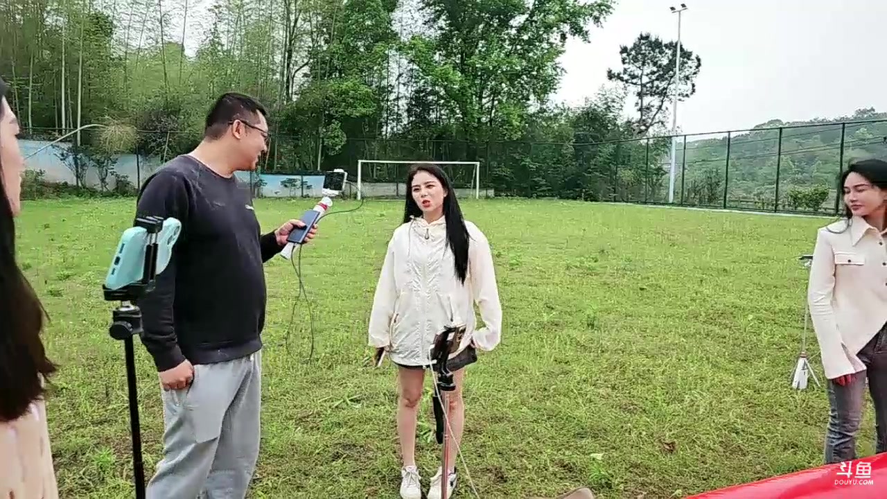 【2024-04-17 15点场】火力堂主：《小猪筷跑》！长沙团播day6！