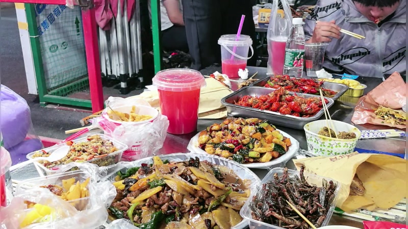 【2024-04-17 22点场】KZ石头丶：去夜市逛逛~~~~~~