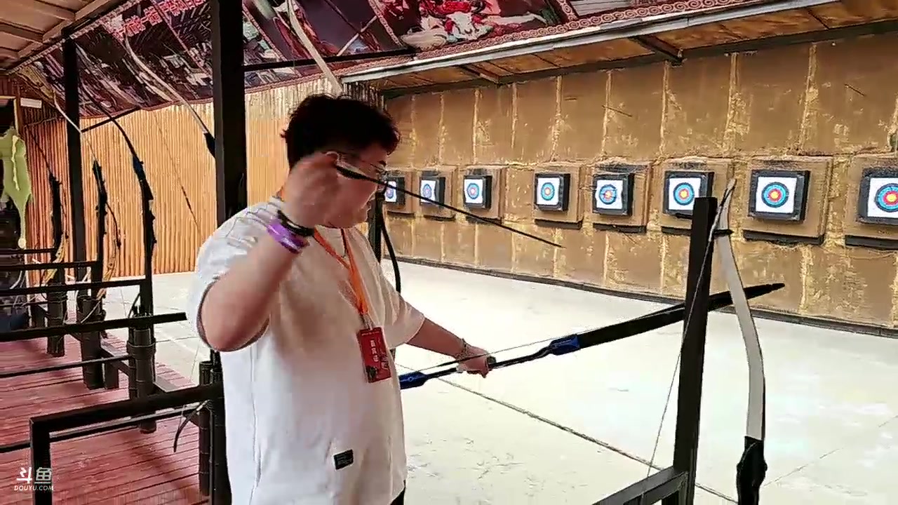 【2024-04-19 15点场】火力堂主：CFPLS23总决赛白鲨加油！