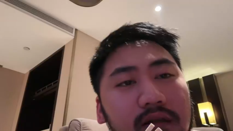 【2024-04-23 02点场】Big茄子：二台大鹅出现 9418