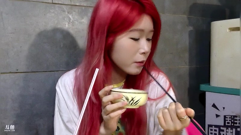 【2024-04-24 21点场】A妹A妹：【呆猪】10011