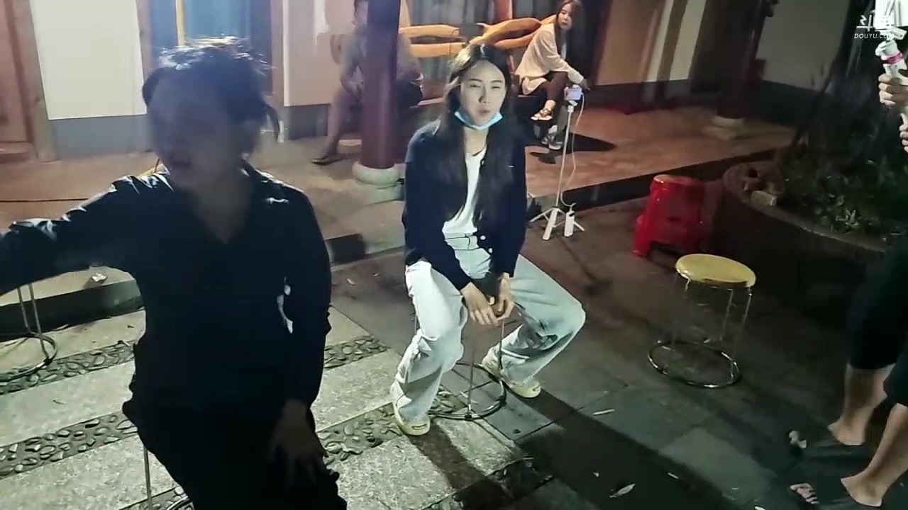 【2024-04-26 20点场】火力堂主：《小猪筷跑》长沙团播15天！