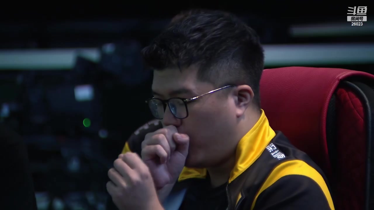 【2024-04-29 17点场】A胖瘦了：录像-FCPro大师赛狼队夺冠！