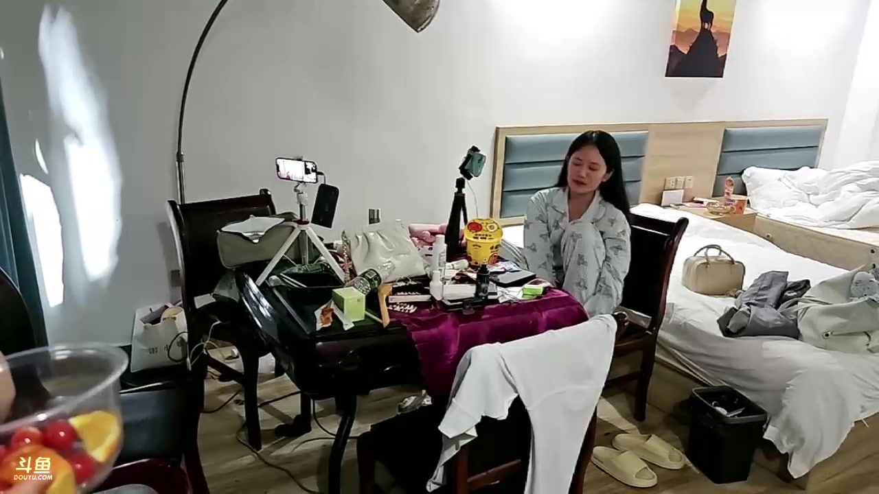 【2024-04-30 00点场】火力堂主：《小猪筷跑》长沙团播！