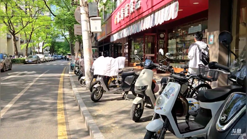 【2024-05-01 15点场】刘灶灶：双倍，刘灶灶的瓷器铺