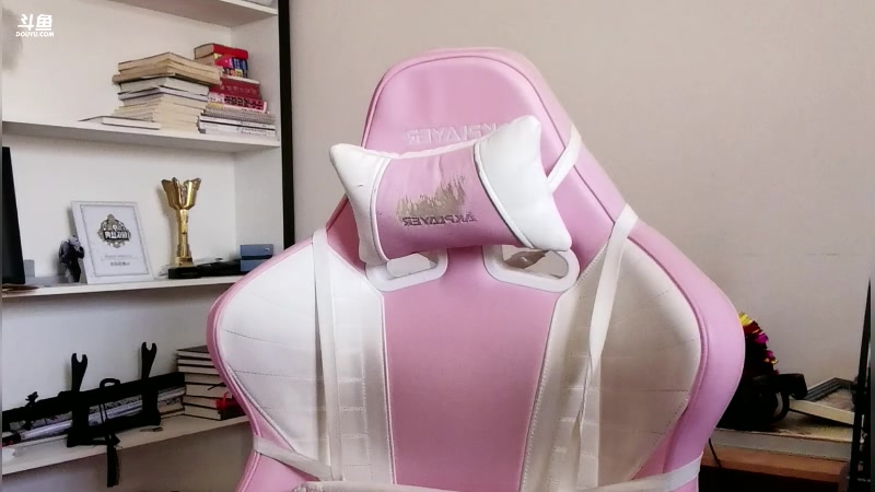 【2024-05-09 10点场】As童话话话：【钻石4倍】看一下新外观，送几套给大家！