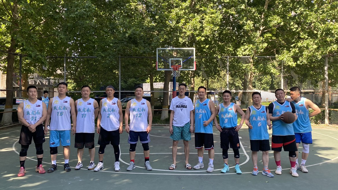 【2024-5-26 15点场】大冯大冯大冯:后现代篮球争霸赛直播间