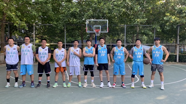 【2024-5-26 17点场】大冯大冯大冯:后现代篮球争霸赛直播间