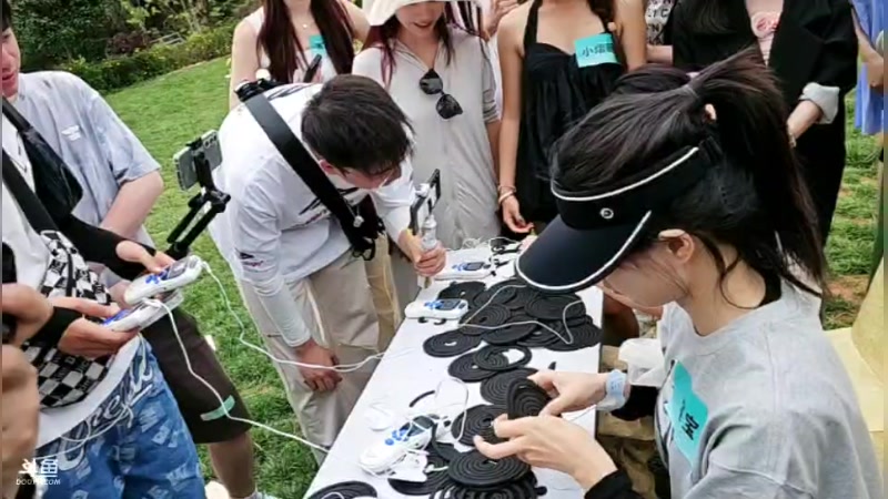 【2024-05-31 16点场】火力堂主：下午5点pk选人，感谢抬一手！