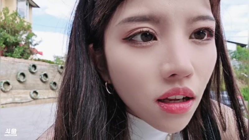 【2024-05-31 17点场】唐6儿：【小奶团】今天下午6点PK选房