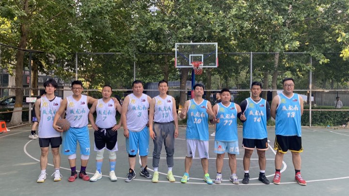 【2024-6-1 17点场】大冯大冯大冯:后现代篮球争霸赛直播间