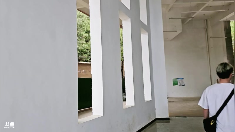 【2024-06-07 12点场】别问问就黑皮：去女神山索道