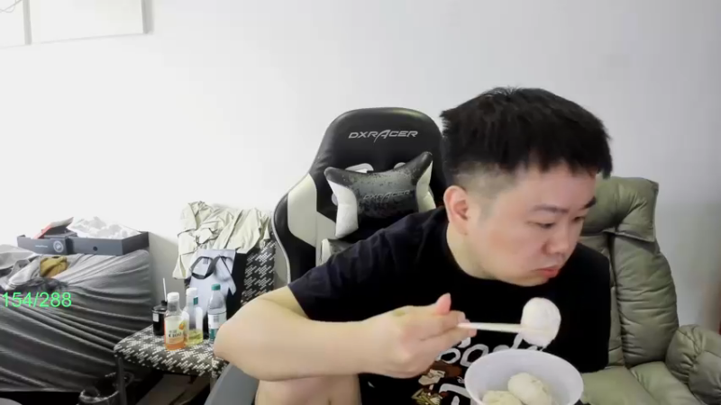 【2024-06-08 11点场】网友张顺飞：顺起来，顺起来，顺起来，顺起来，顺起来。