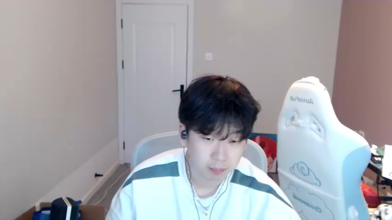 【2024-06-10 16点场】叁三QvQ：【小奶团】今天五点来～