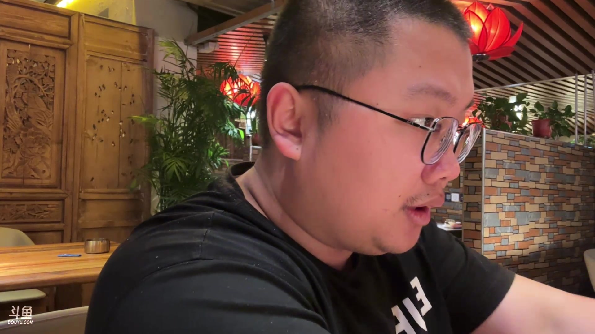 【2024-06-12 00点场】驴酱的冯雨大王：白天播到两点，晚上六点来，爱你们喔