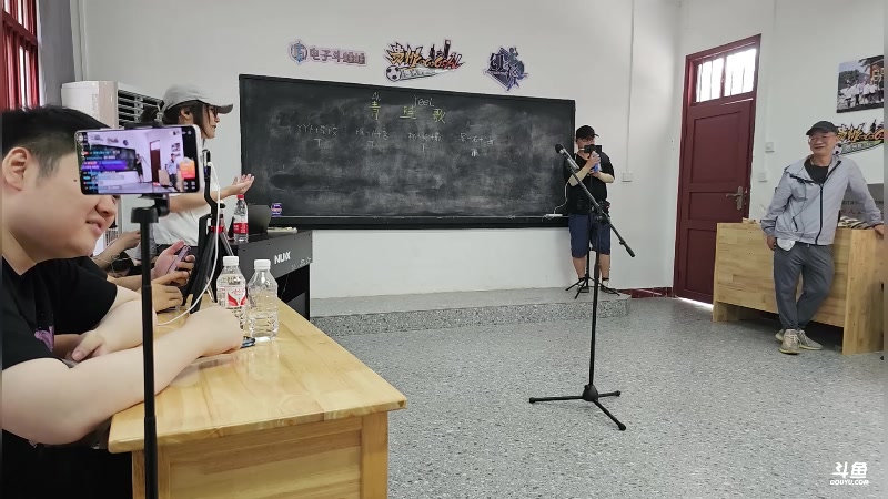 【2024-06-16 16点场】叫我老陈就好了：来这里开心就好！ 74960