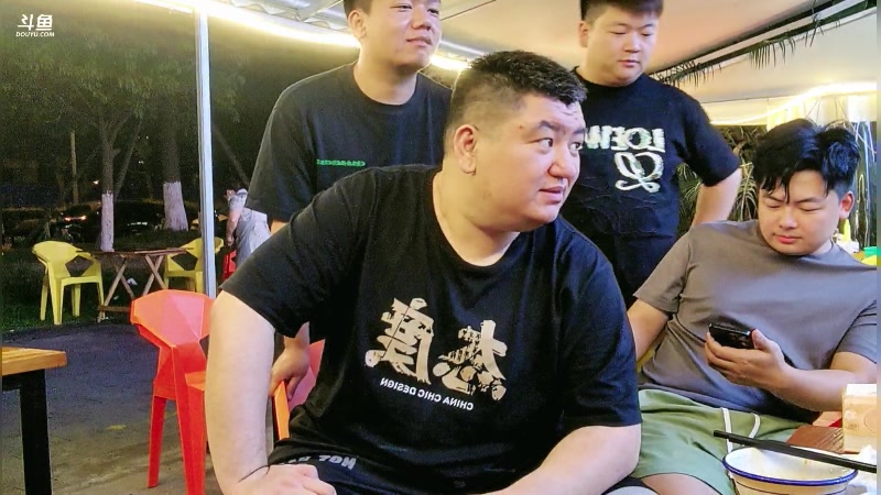 【2024-06-17 01点场】KZ石头丶：看第一场比赛！！KZ加油