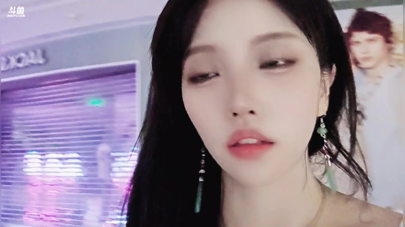 【2024-06-20 22点场】唐6儿：【小奶团】4点10来～粉丝节冲冲2666