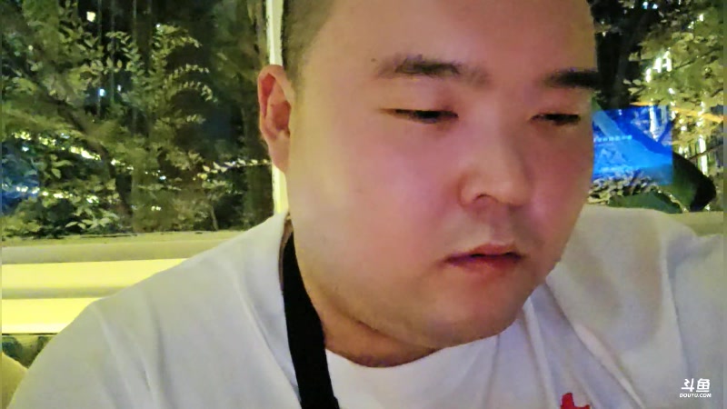 【2024-07-28 22点场】白鲨常旭DBQ：白鲨加油.进决赛发1W鱼翅