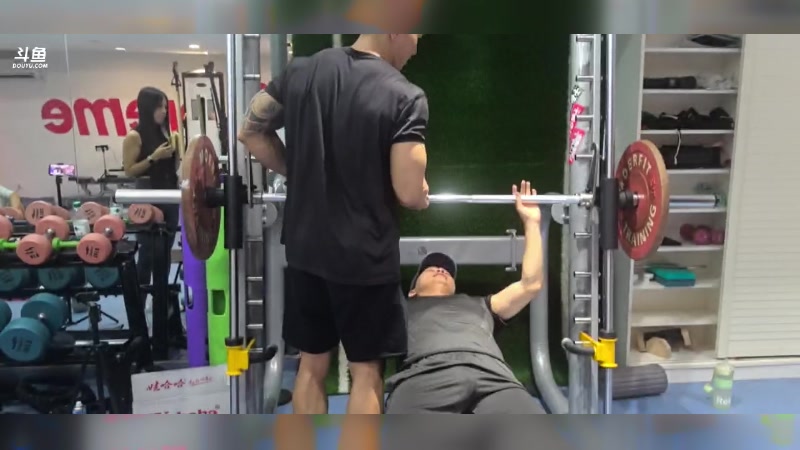 【2024-08-13 22点场】谢彬DD：喂,在吗?进来看Show了.