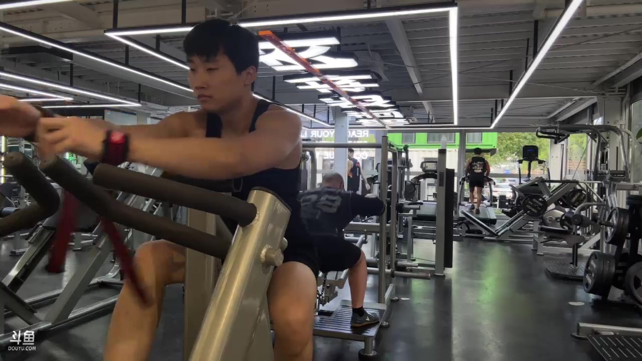 【2024-08-13 16点场】胸肌很大的良小伞：大龙刷新，晚点看选人！