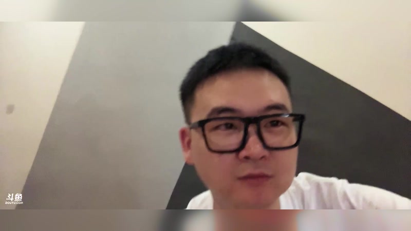 【2024-08-15 13点场】石大壮zz：十周年出来玩喽。