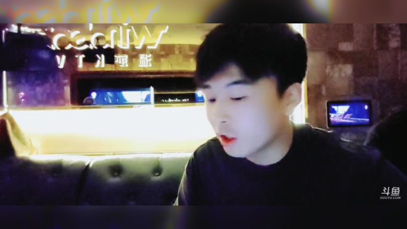 【2024-08-27 20点场】As童话话话：主播歌唱pk大赛，进来打分！