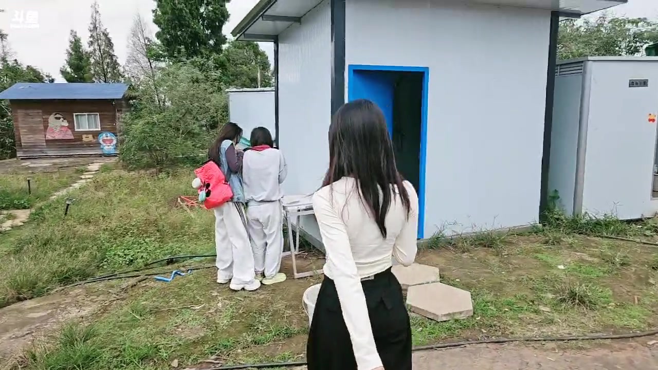 【2024-10-23 13点场】757户外：【非常互娱】百钻女团S3 Day49~