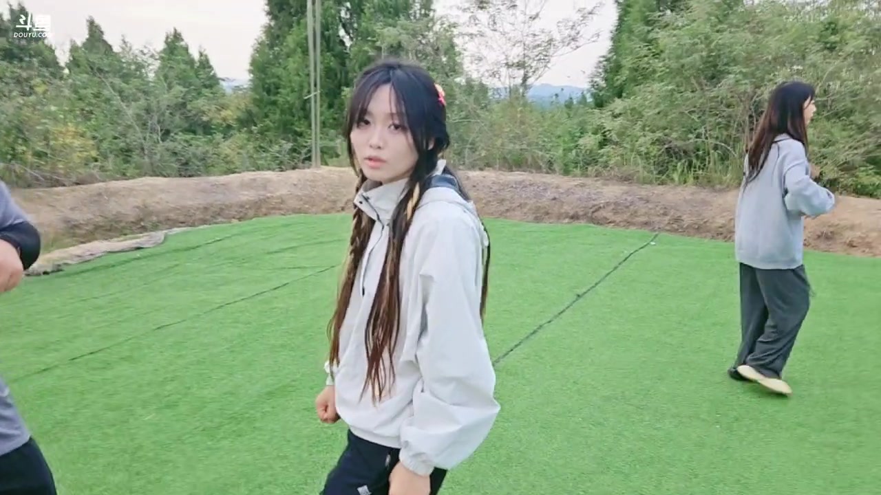 【2024-10-25 16点场】757户外：【非常互娱】今日准备，明天8周年！