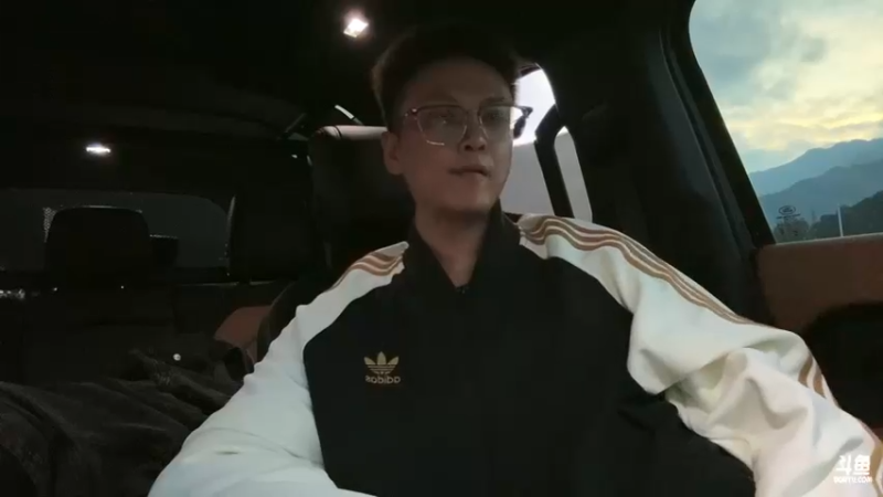 【2024-10-26 18点场】小小宋OAO:✨小小宋✨出来玩儿！嘻嘻