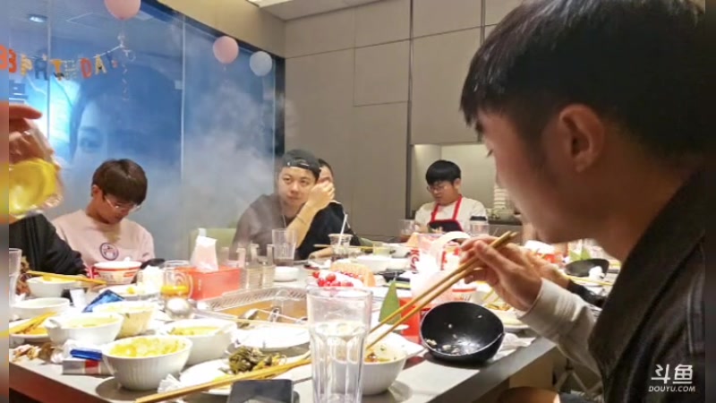 【2024-10-28 23点场】小鱼小鱼吃虾米：小鱼庄园的日常