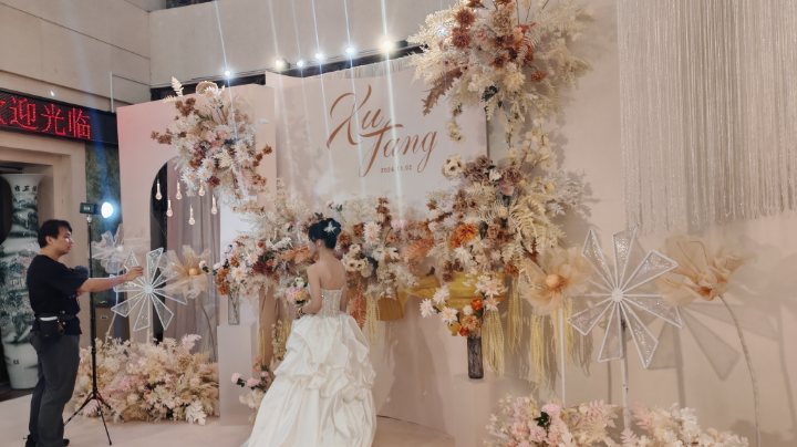 【2024-11-2 19点场】不夜天喜事:用户37726920的直播间