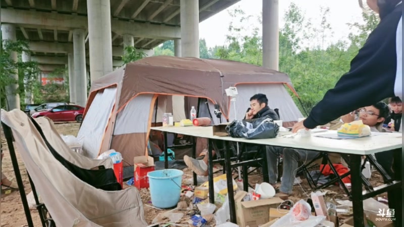 【2024-11-05 16点场】阿福Afuuu：757之快递求生