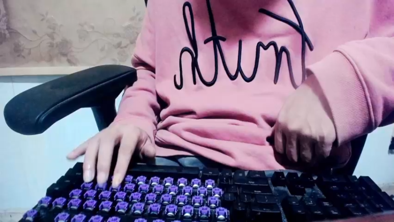 【2024-11-11 18点场】暴走的银剑君丶：银剑君：30岁天才玩家！`